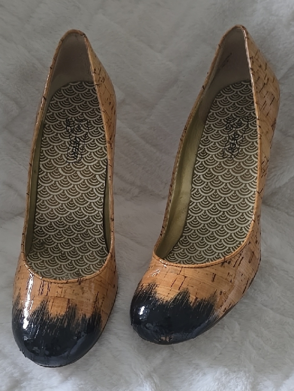 Oh Deer! Cork-Effect Pumps with Black-Tipped Toe